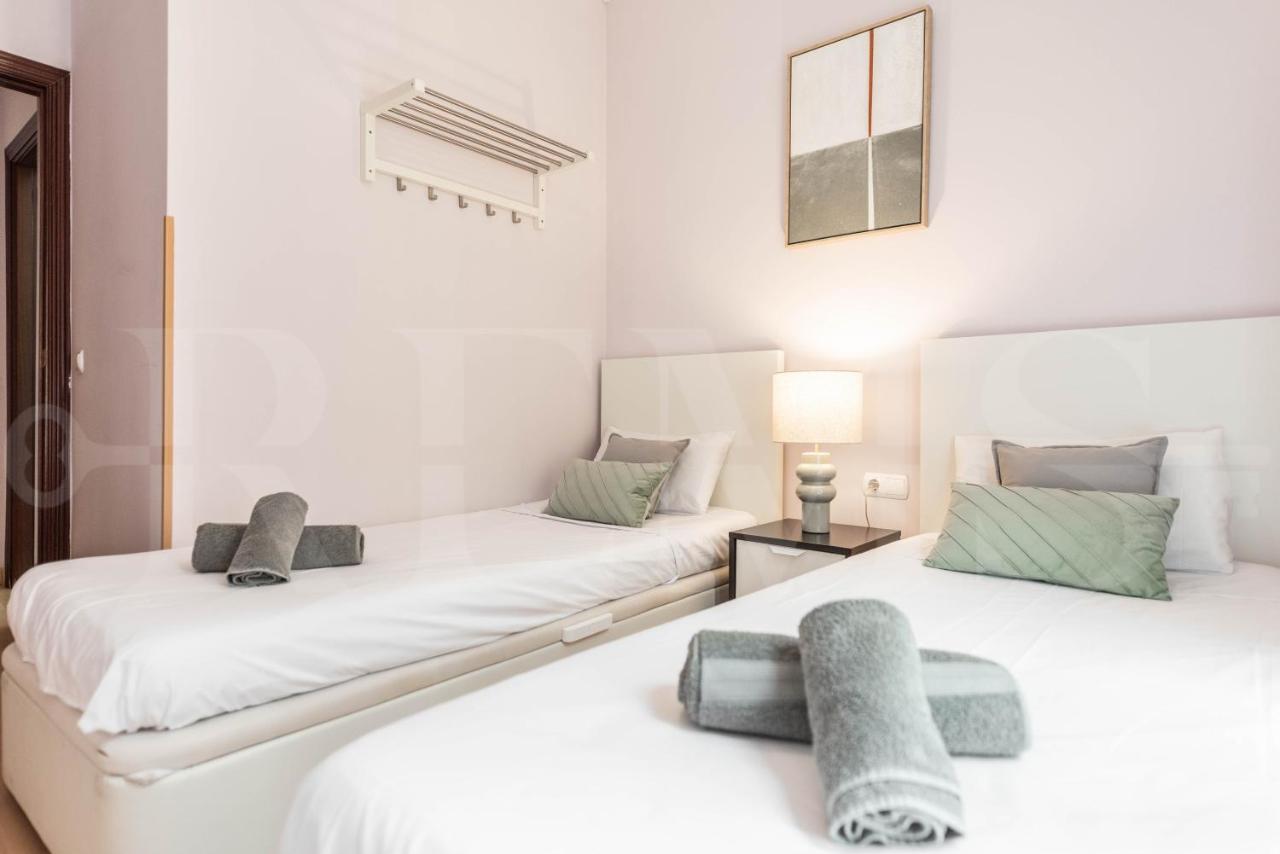 Inviting Apartment In The Heart Of Malaga By Rems 外观 照片